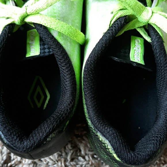 #539Umbro soccer cleats. Size:11K - Picture 7 of 8